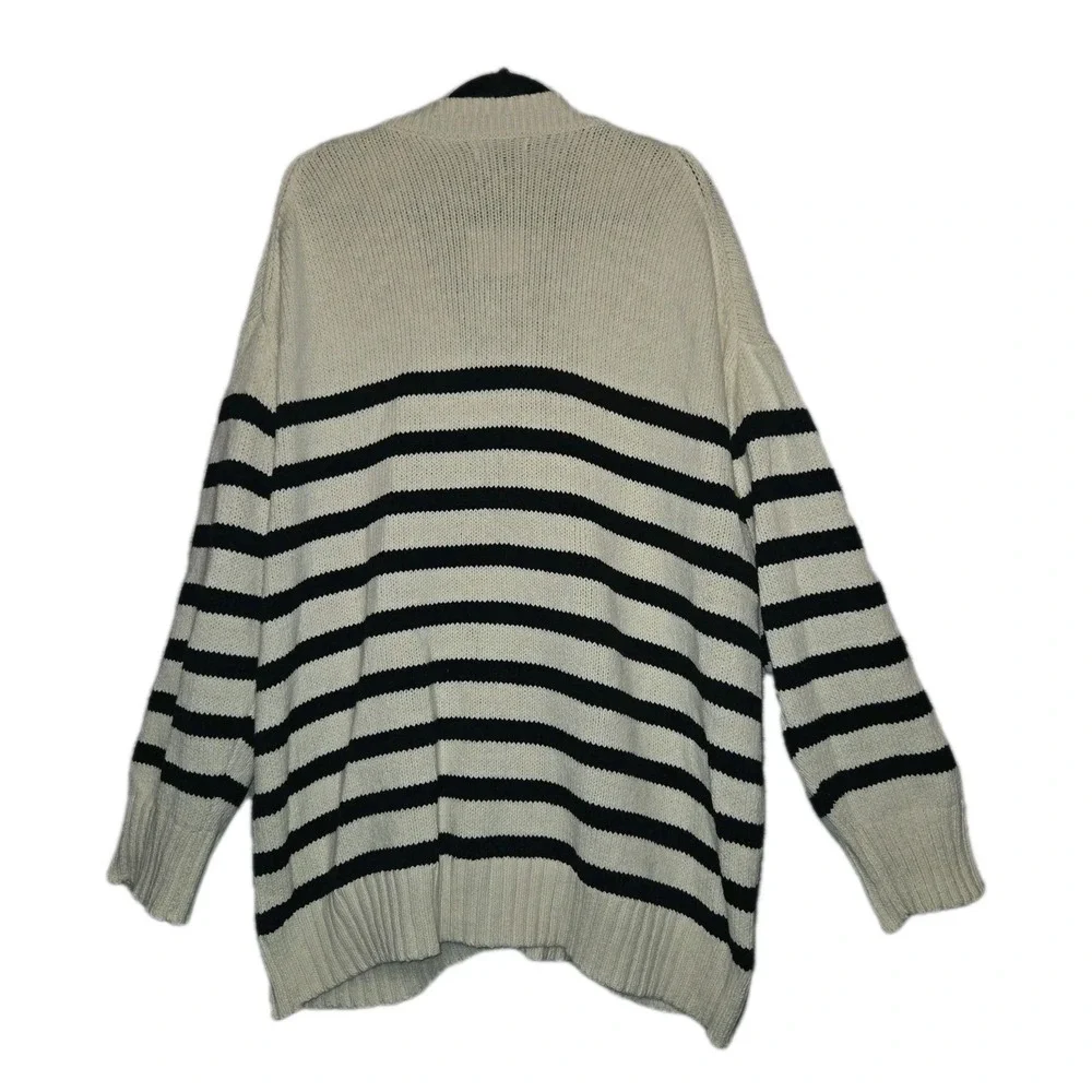 American Eagle Oversized Cardigan Sweater Women's‎ 2XL Black & Cream Striped NWT